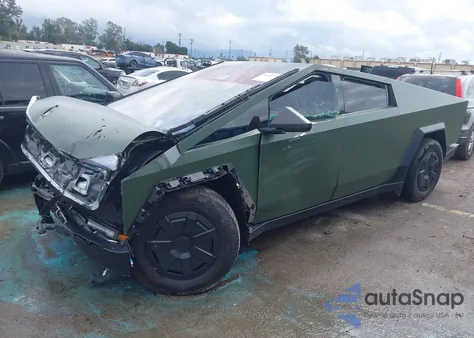 2025 Tesla Cybertruck All-Wheel Drive z USA, uszkodzony, nr VIN 7G2CEHED8SA072913